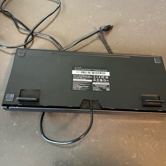 Razor Blackwindow v3 tenkeyless gaming keyboard, model no RZ03-0349 - Picture 7 of 9